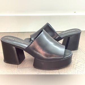 Vince Camuto Black Feshania Platform Mule 6.5